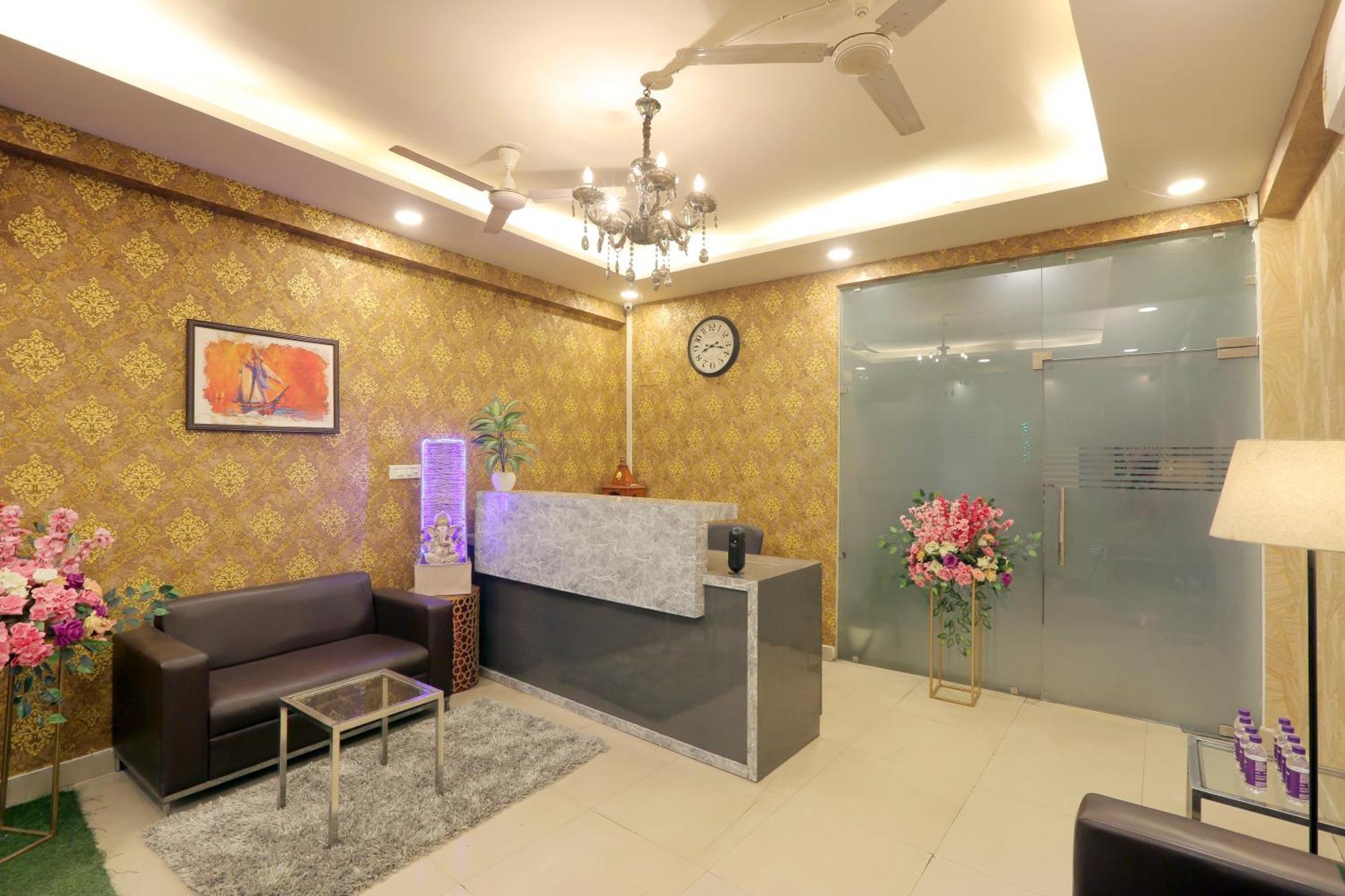Hotel Lemon Suites & Banquet Noida Sector 62 Kültér fotó